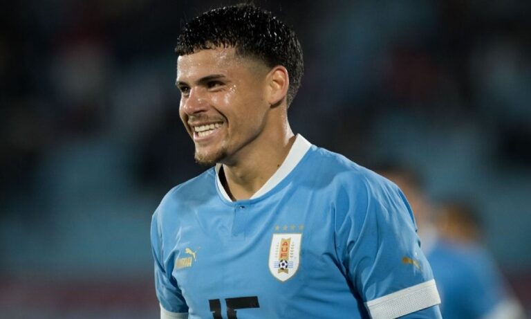 Man Utd hold exploratory talks to sign Maxi Araujo