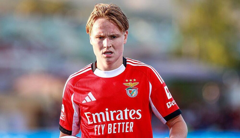 West Ham now eyeing move to sign £12m star but face battle with Juventus