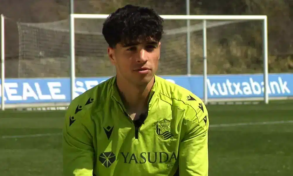 Arsenal eyeing surprise move for Jon Martin